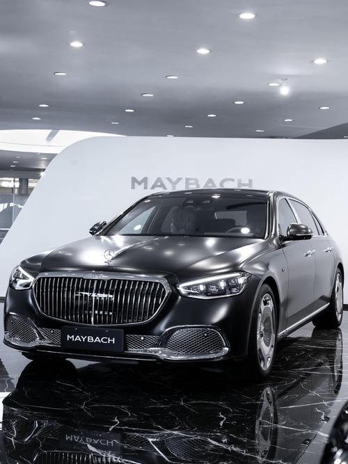 重庆121岚图汽车的售后服务让用户无忧出行，迈巴赫未来的豪华车趋势